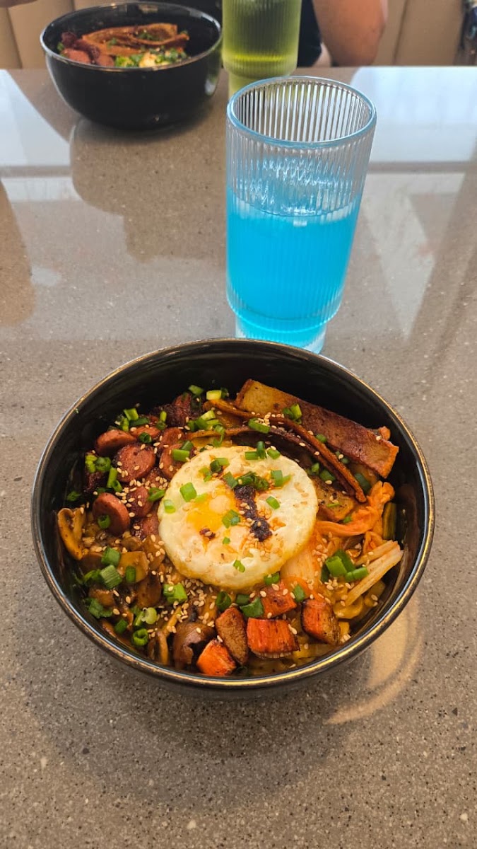 The Noodles Cafe x D'ill Coffee House