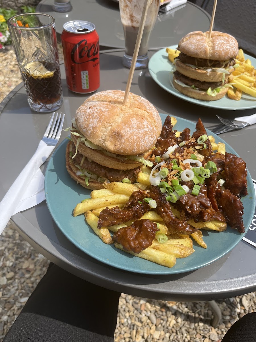 Resist! Vegan Kitchen - Kings Lynn