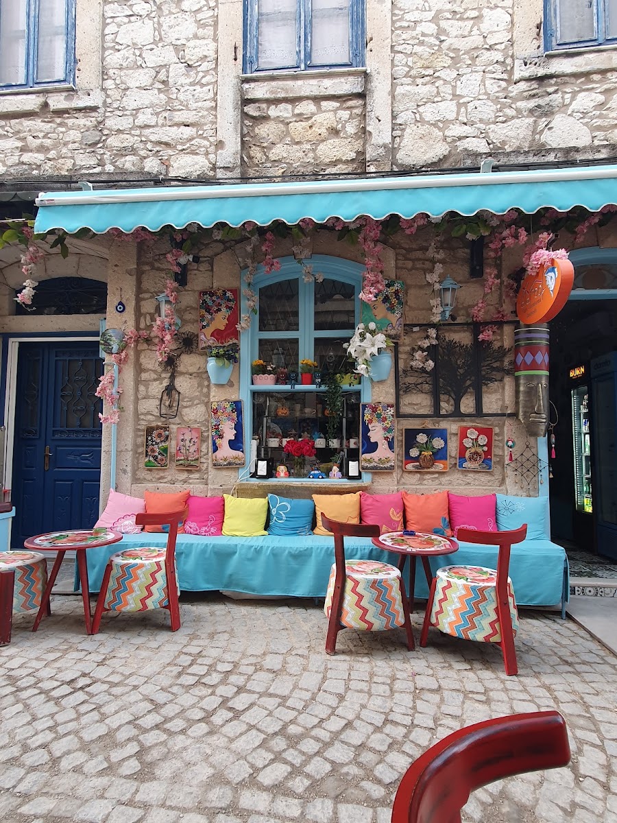 alaroof cafe dondurma hediyelik