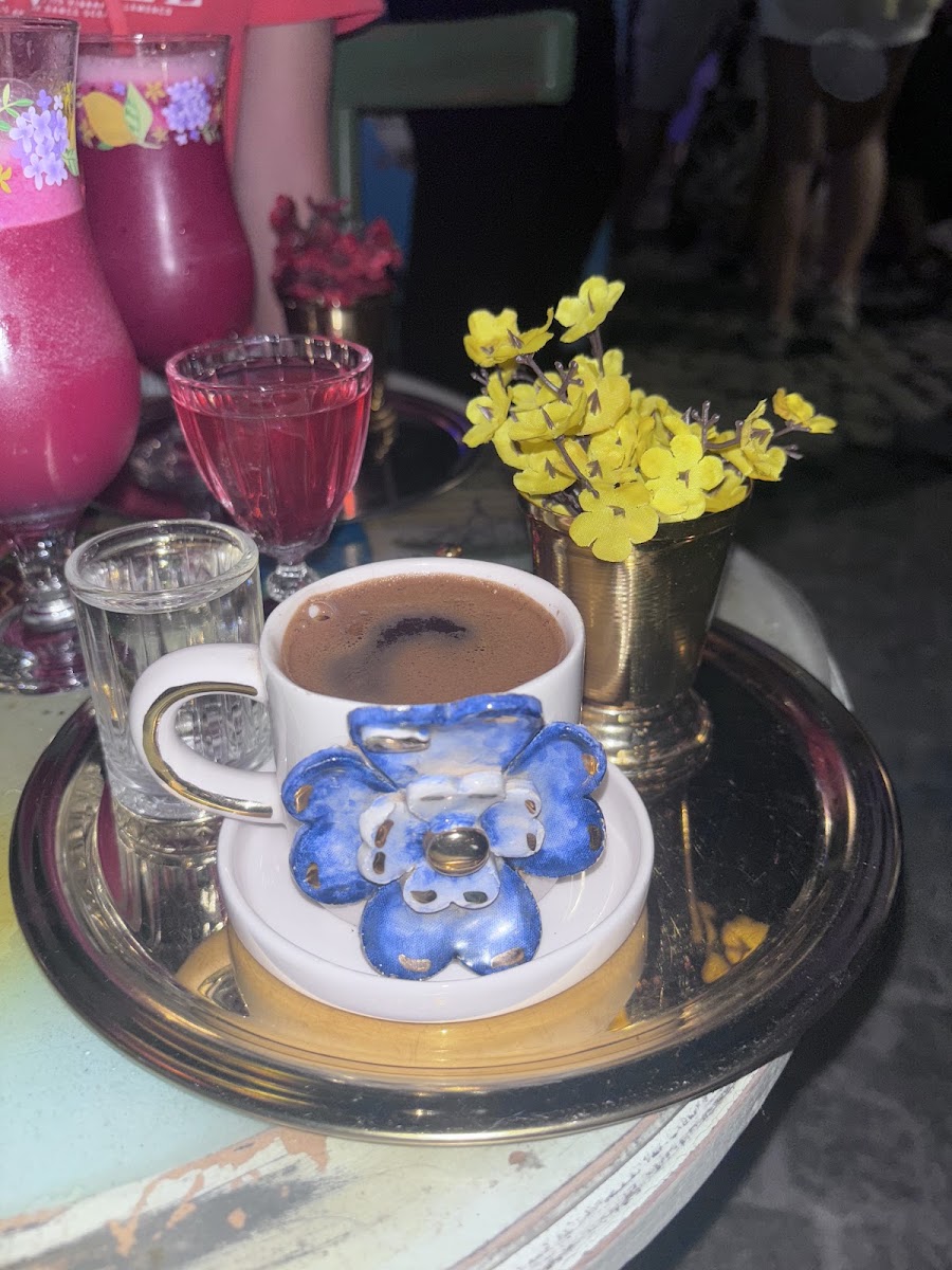 alaroof cafe dondurma hediyelik