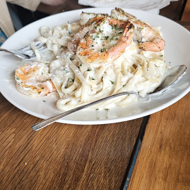 Shrimp Alfredo