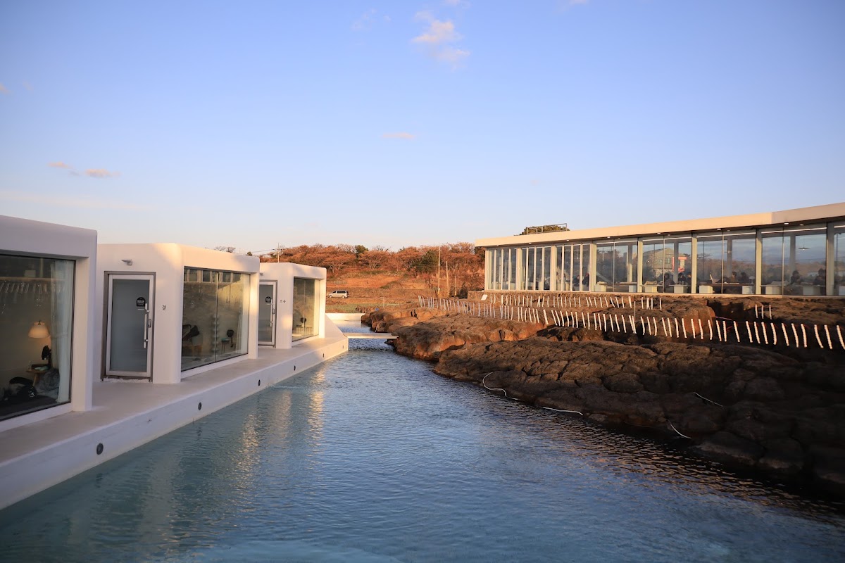 Flowave Jeju
