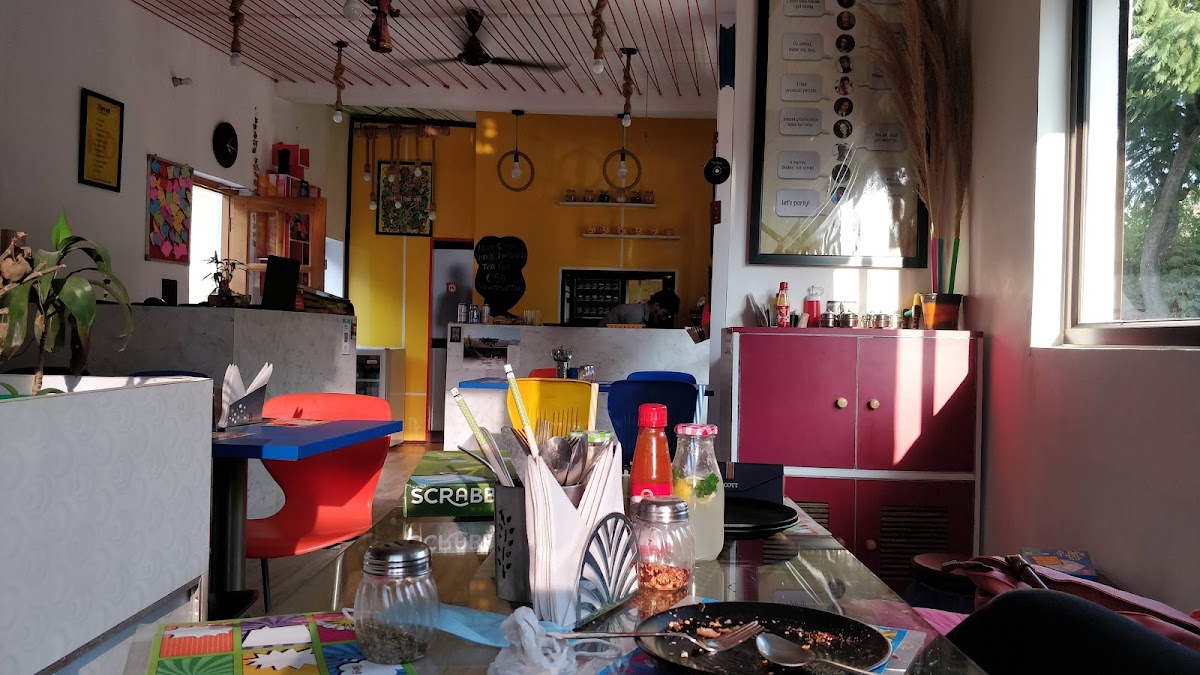 Eleven Lounge Cafe