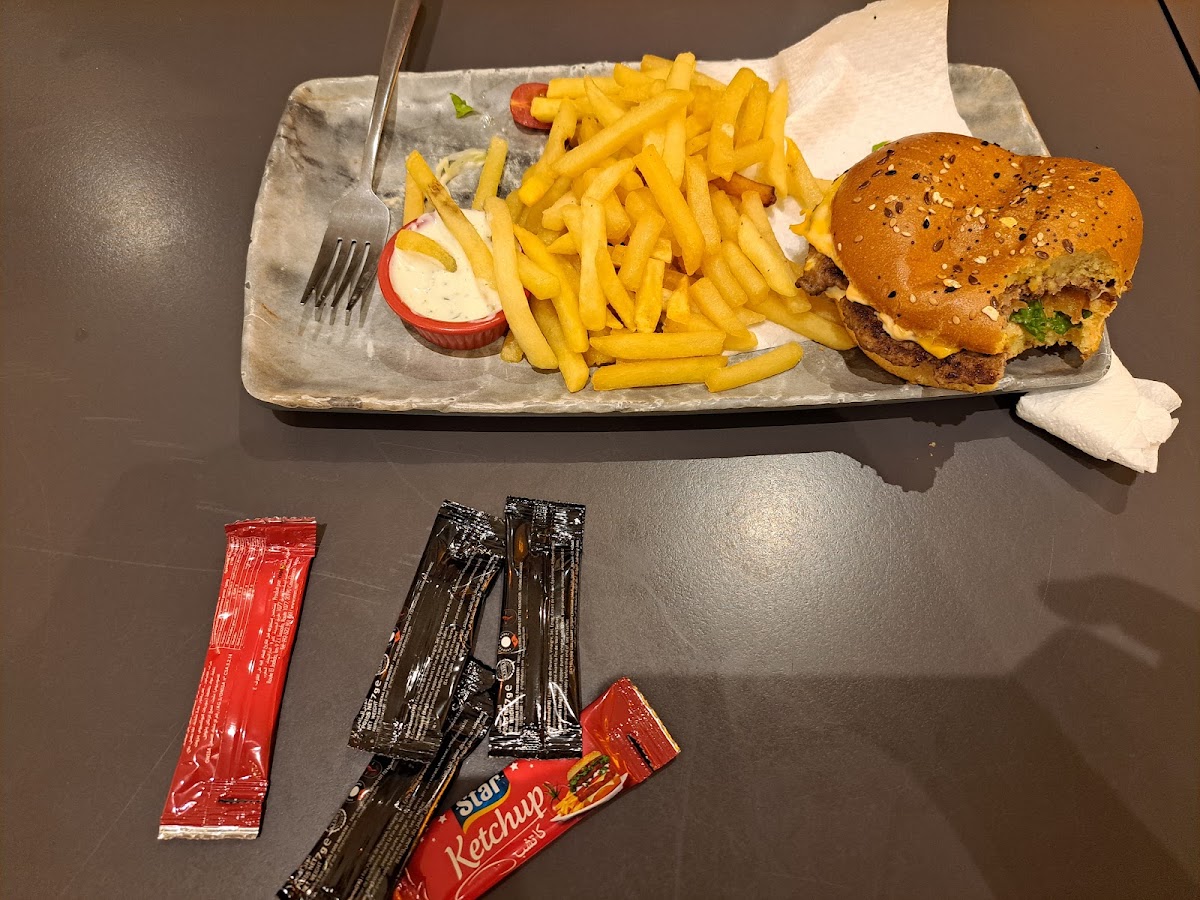 Café Restaurant Seven Seas Asilah