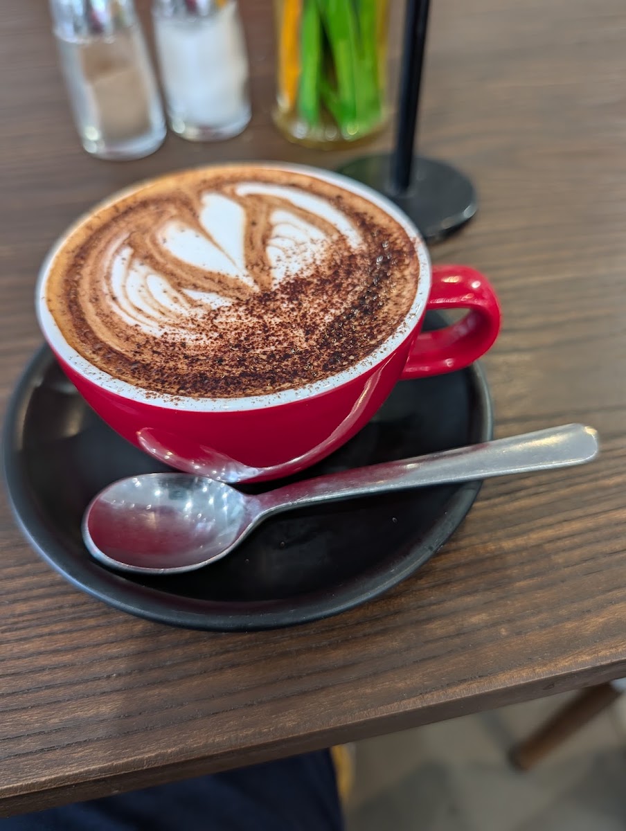 Charlie's On George Burwood