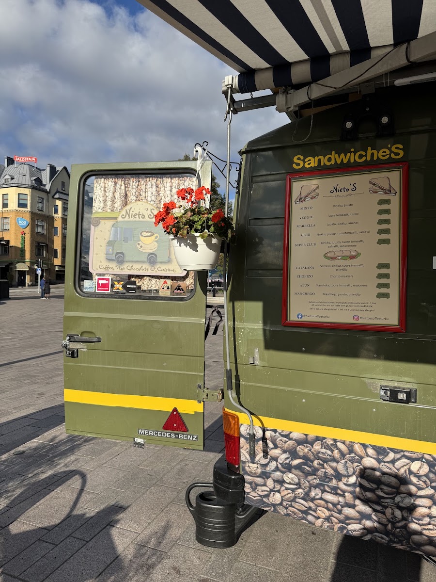 Nieto'S Coffee Truck menu board