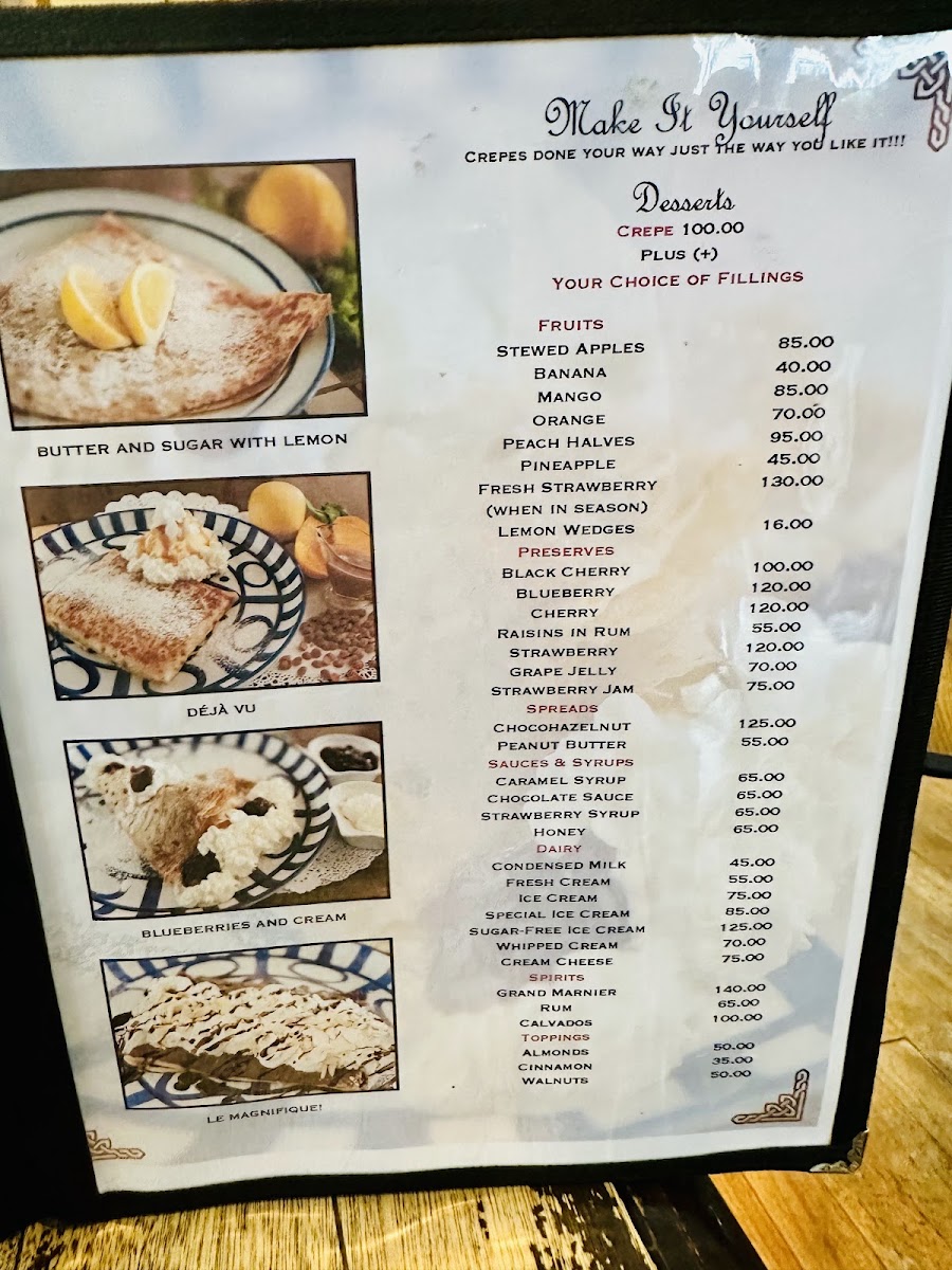 Cafe Breton Armorica menu board