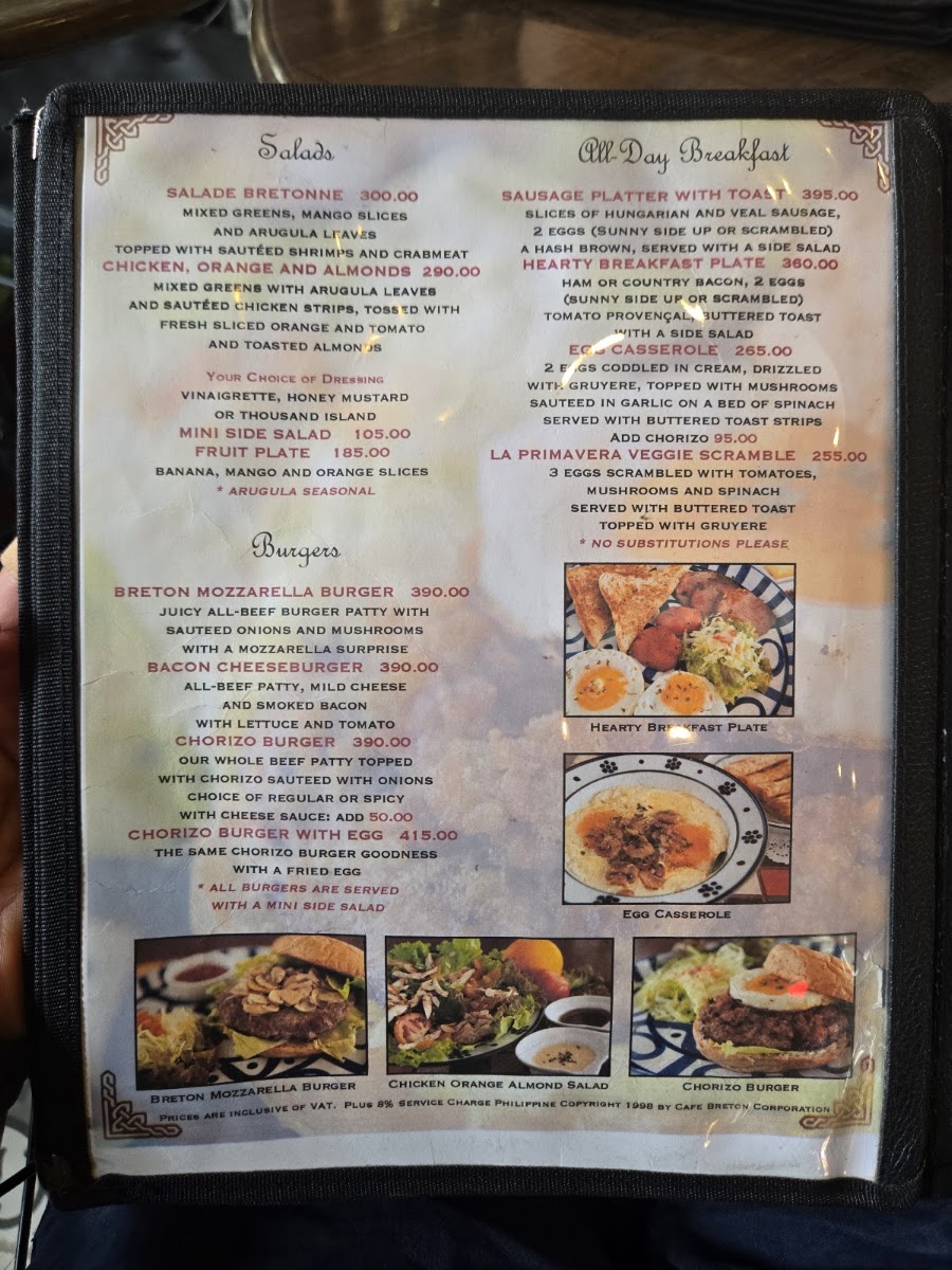 Cafe Breton Armorica menu board