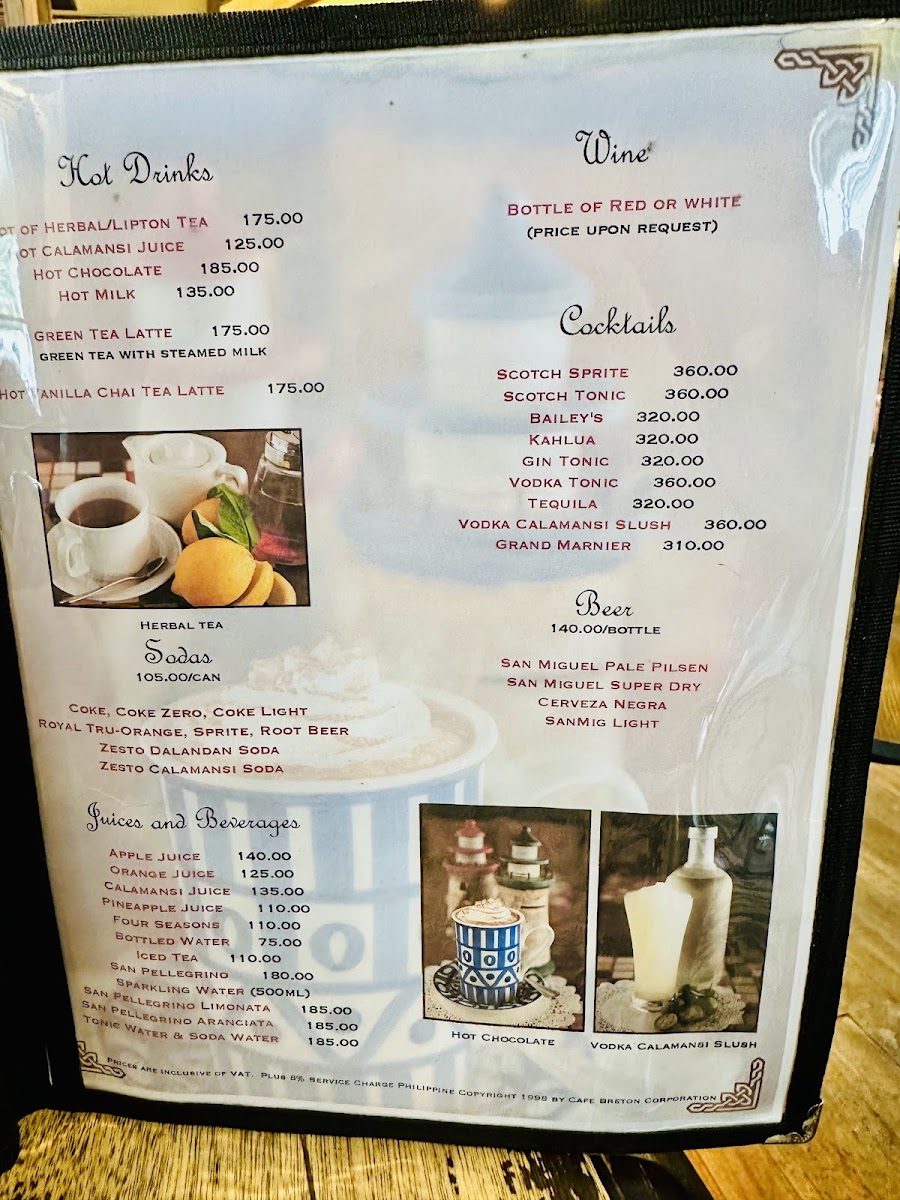 Cafe Breton Armorica menu board