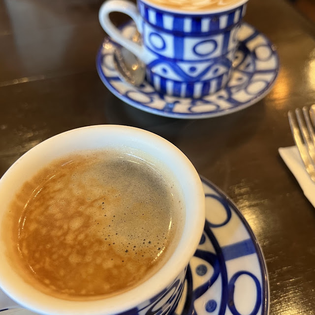 Brewed Coffee and Cafe Au Lait