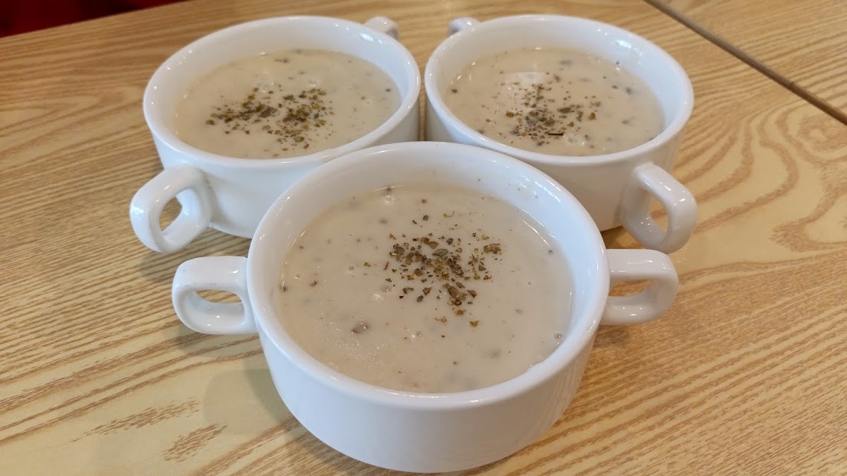 CW River Bay Café