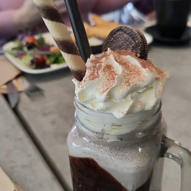 Oreo Milkshake