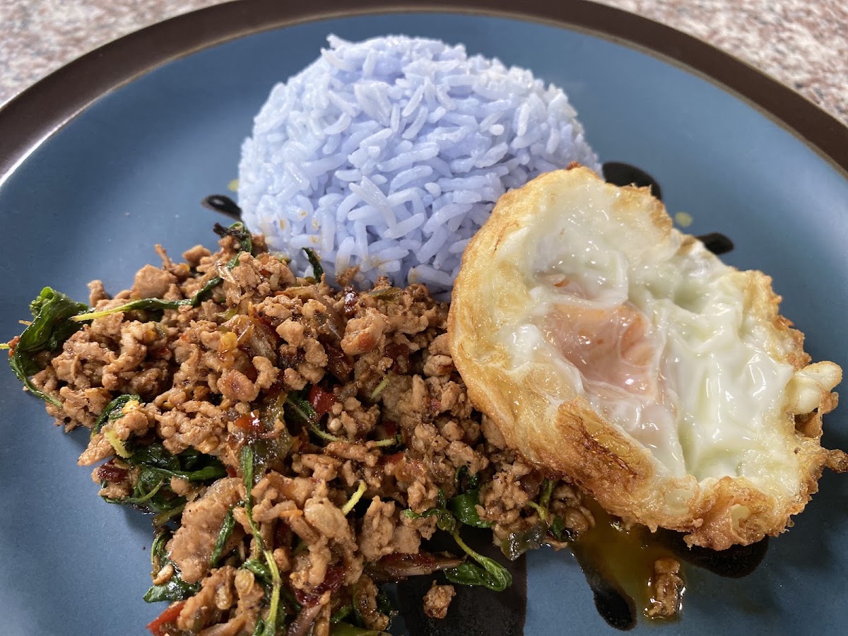 SaengThammada Café