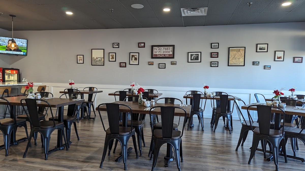 Gourmet Bites Catering & Cafe