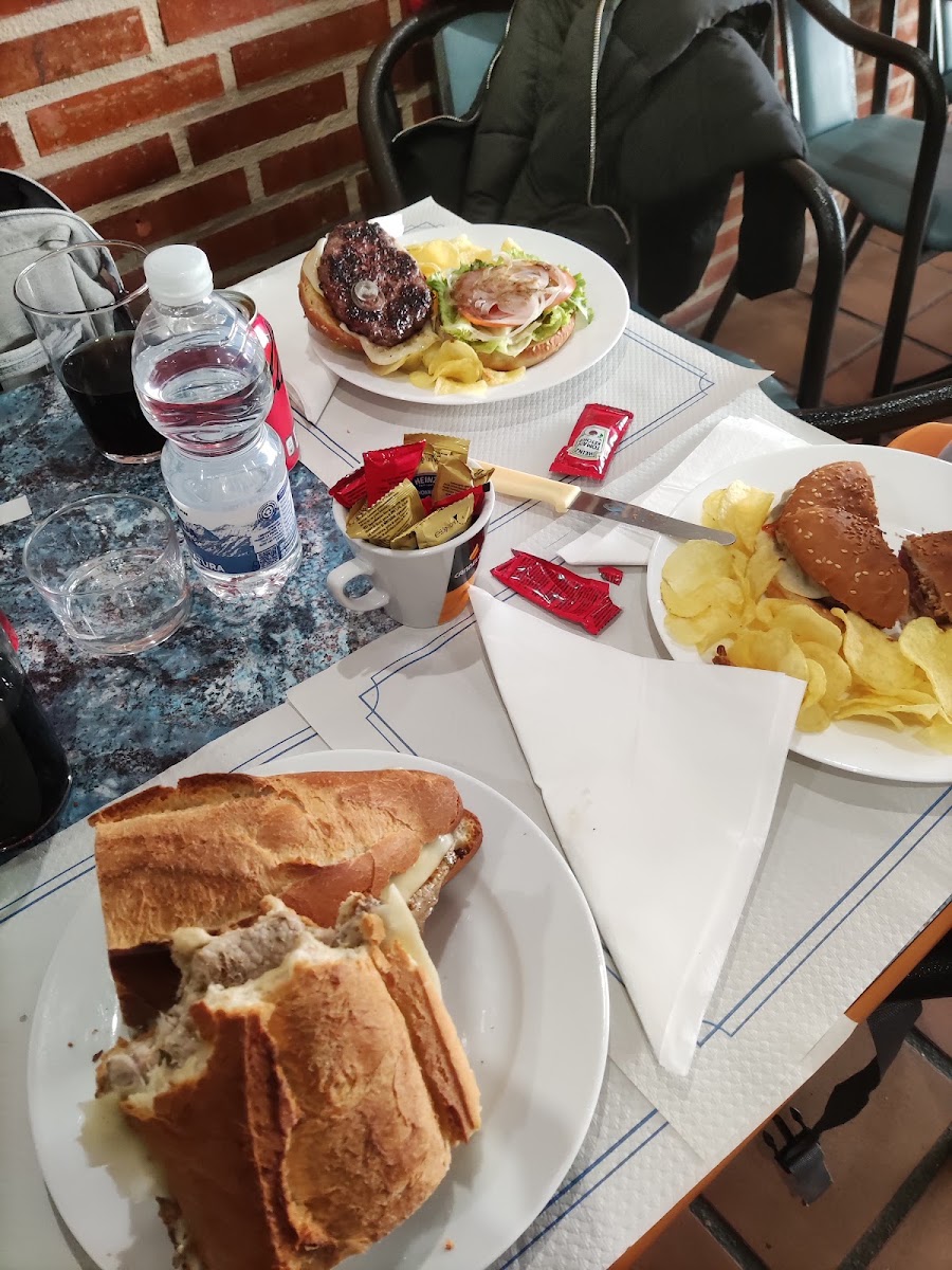 Cafeteria Tapería O Pote