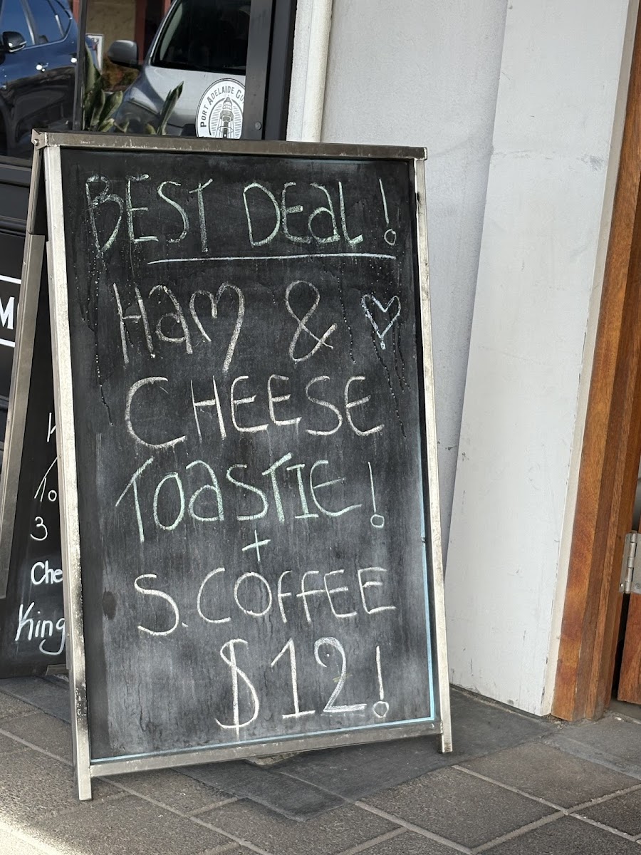 Mash cafe and restaurant menu board