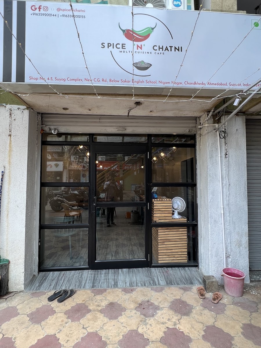 Spice N Chatni Cafe & restro
