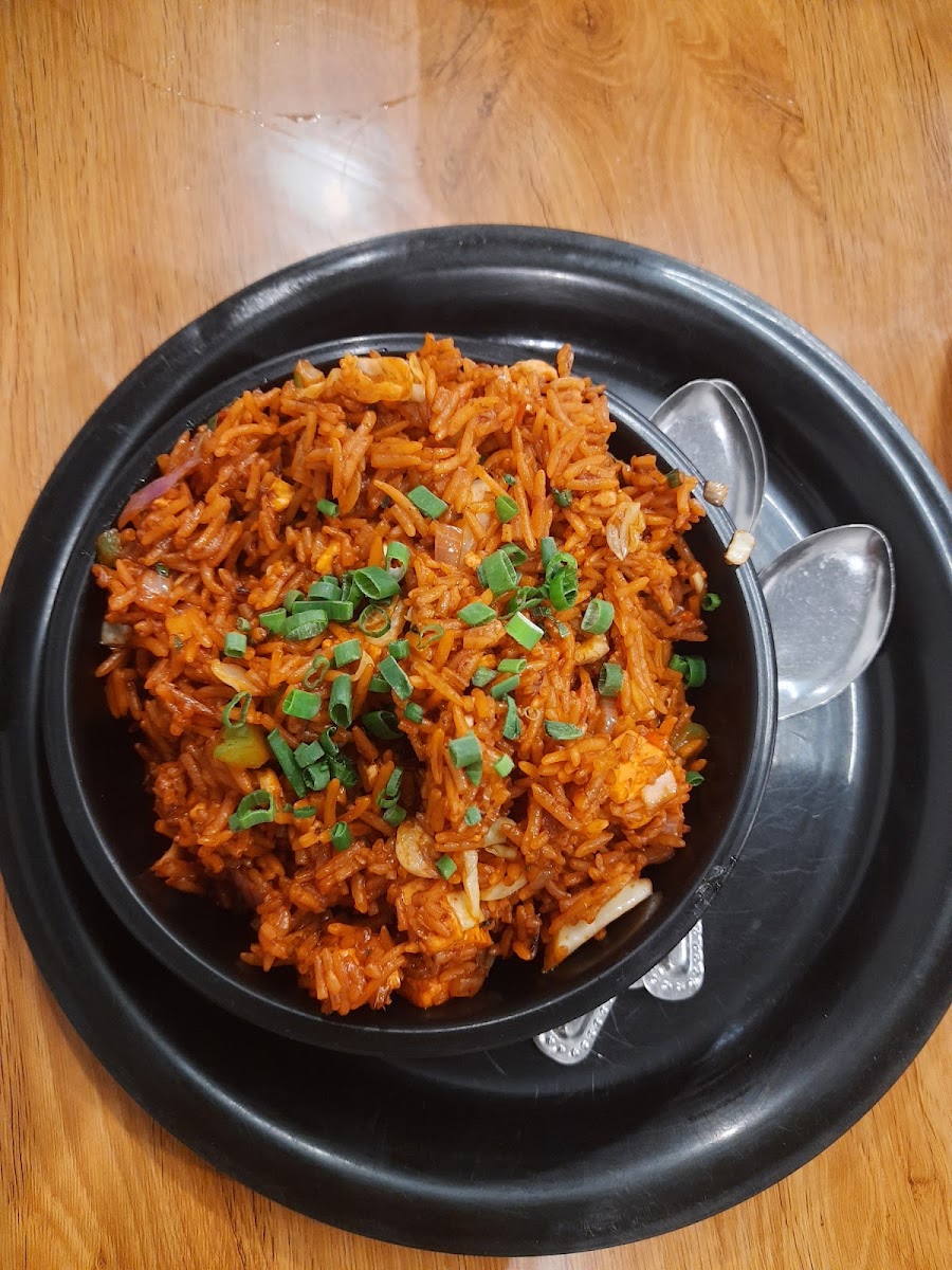 Spice N Chatni Cafe & restro