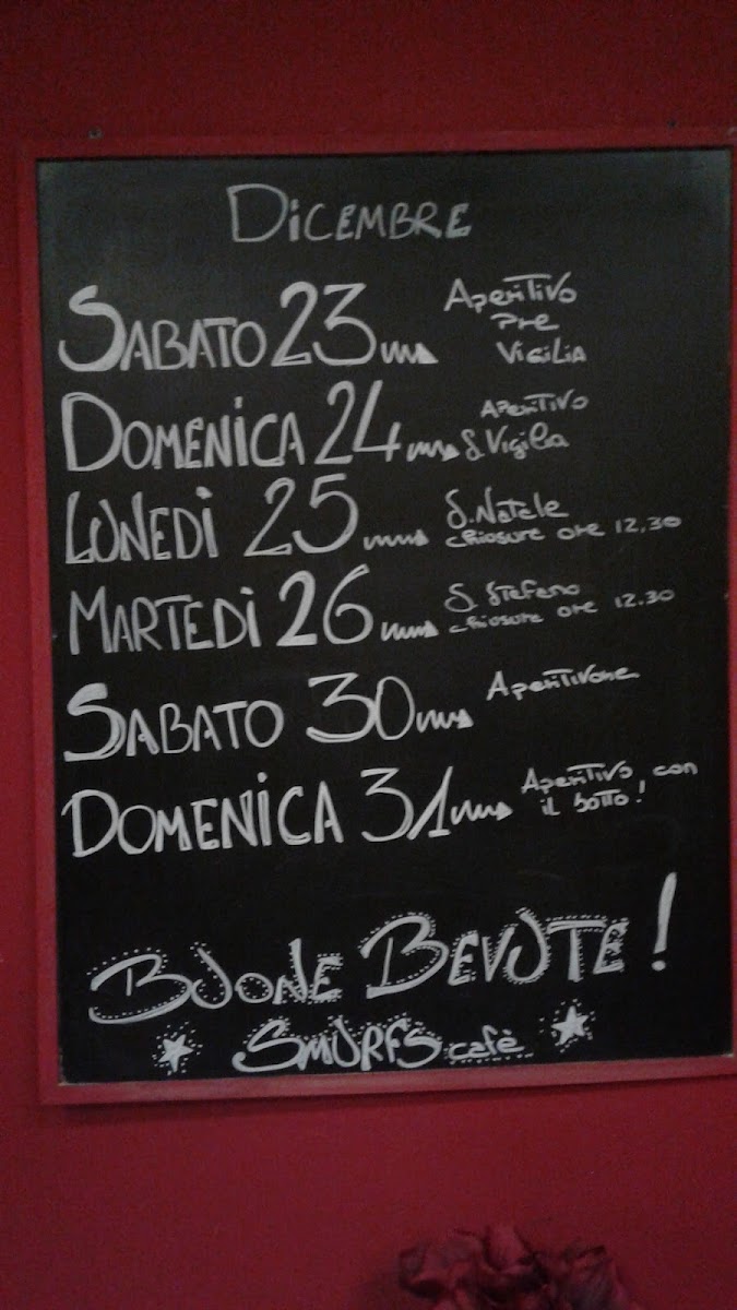 Smurfs Cafè menu board