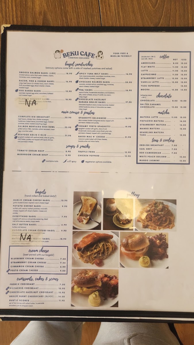 Beku Cafe menu board