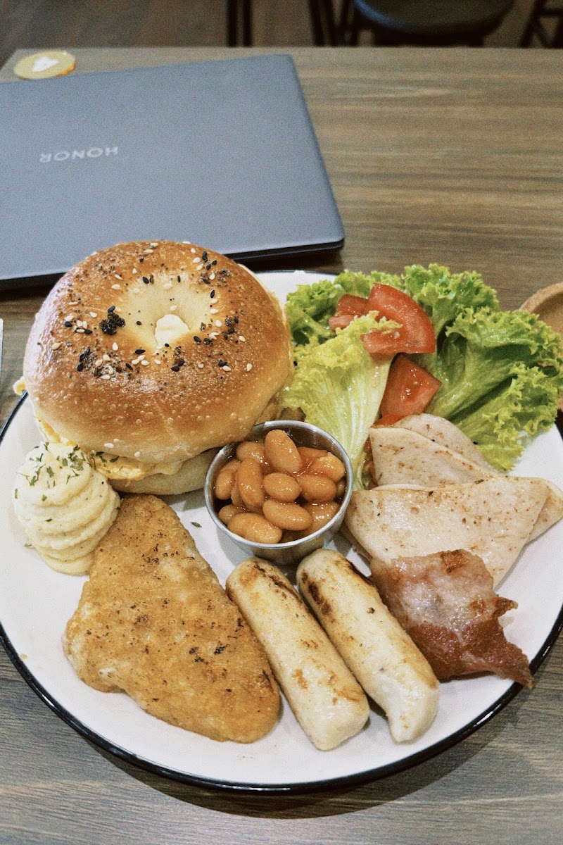 Beku Cafe