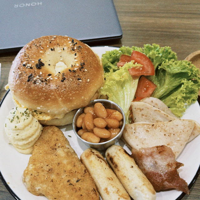 Breakfast Set