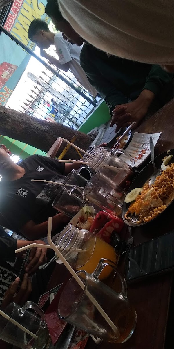 Move On Cafe