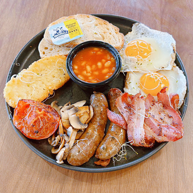 English Breakfast
