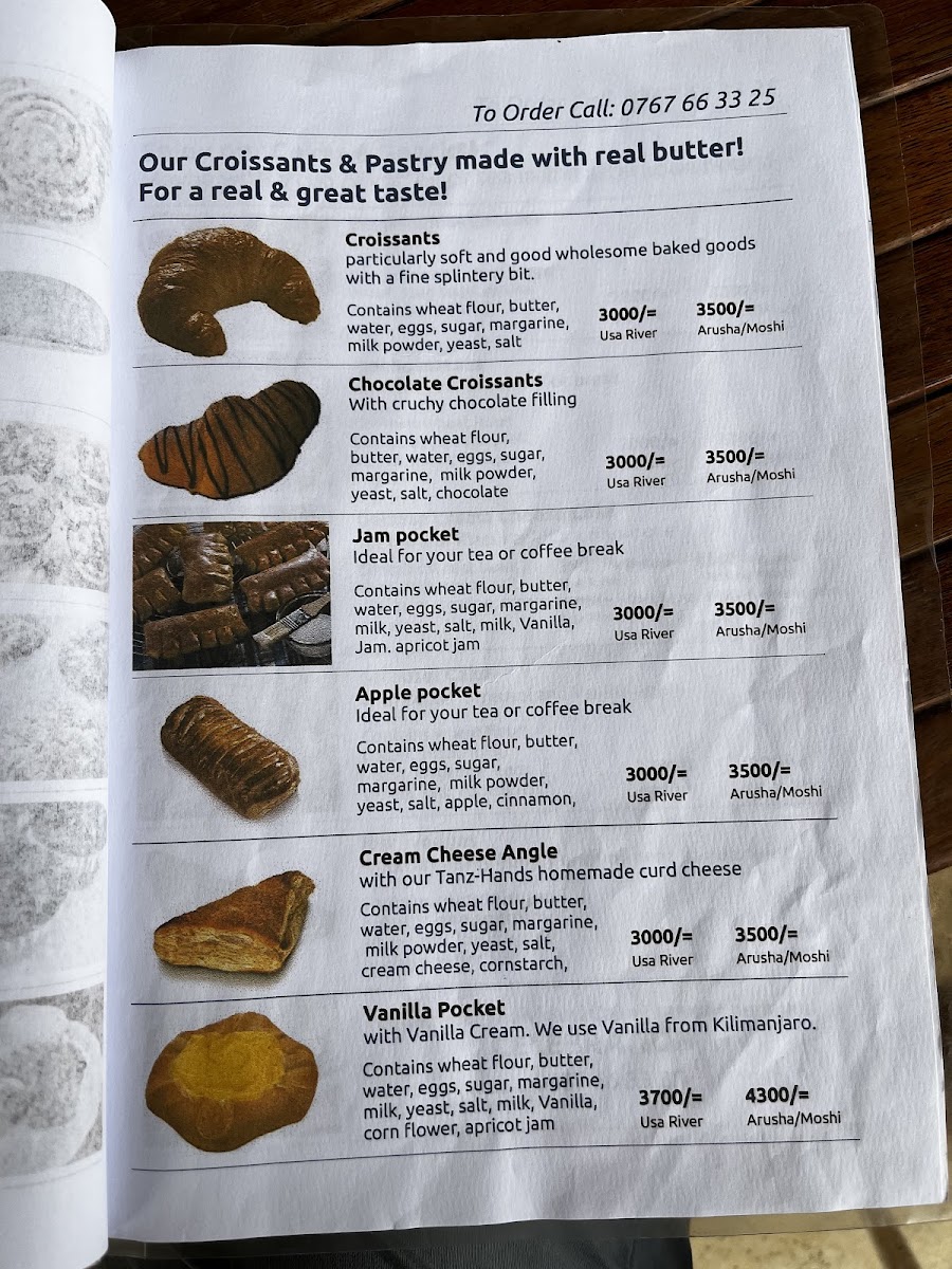 Tanz-Hand's Bakery menu board