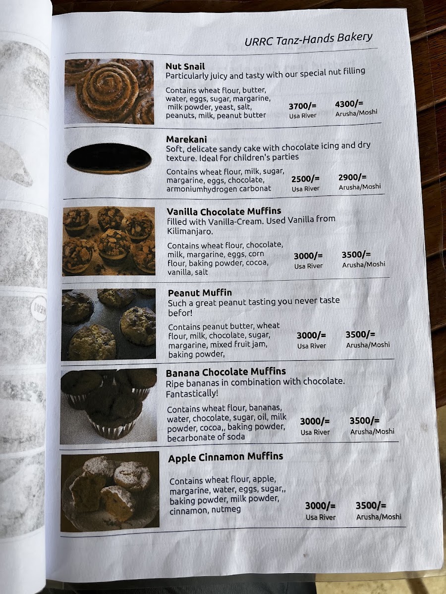 Tanz-Hand's Bakery menu board