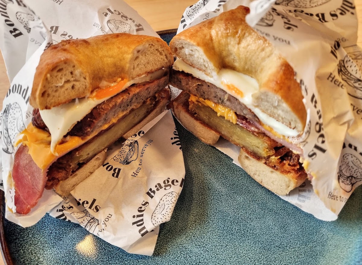 Bondies Bagels