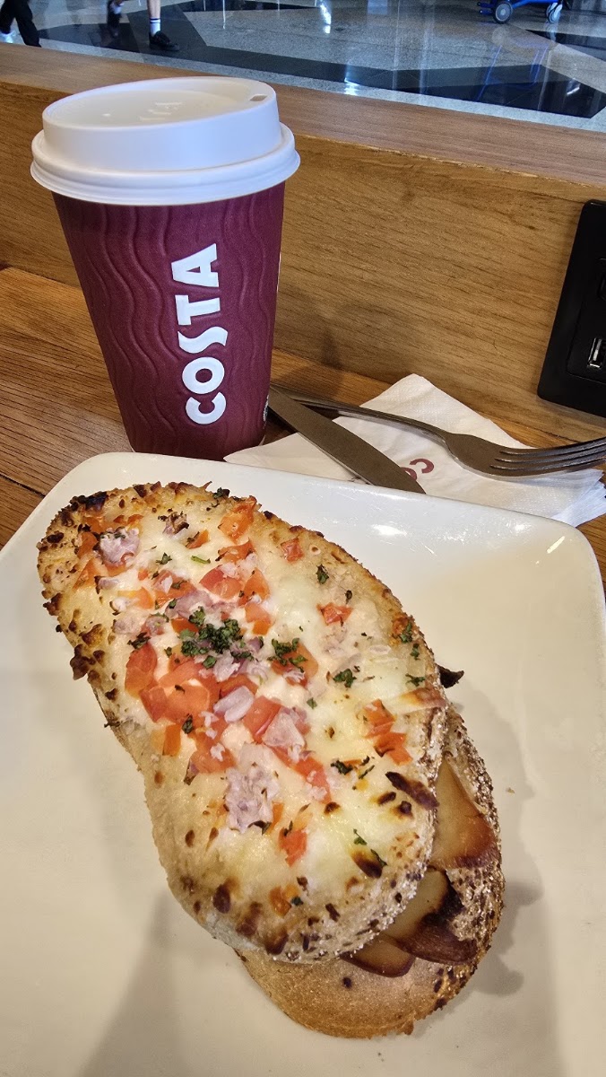 Illy Caffe @ KLIA Terminal 1 Satellite