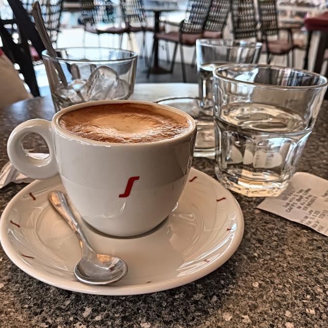 Cafe Con Leche