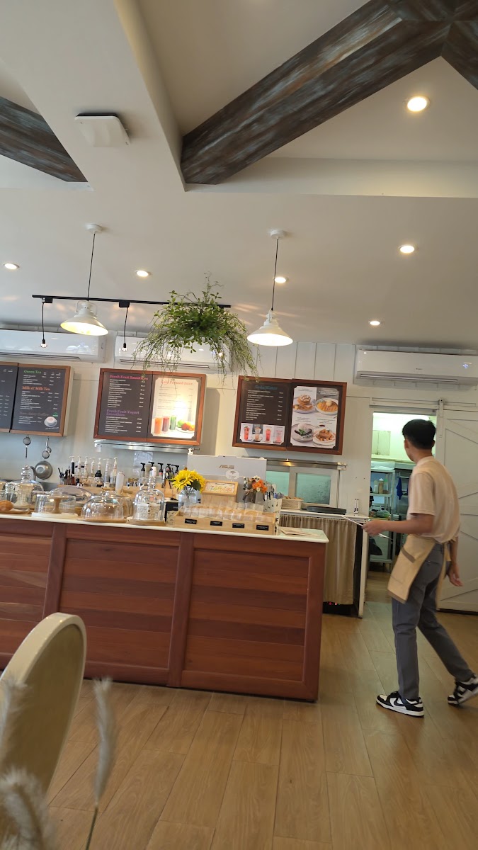 Manee Café (Phonesavanh Tai)