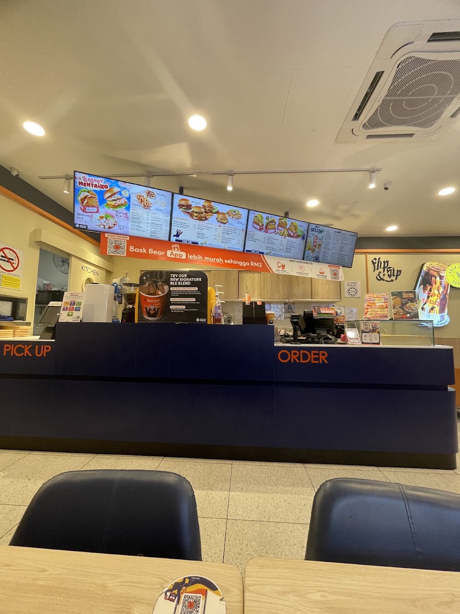 Bask Bear Coffee Presint 15 Putrajaya