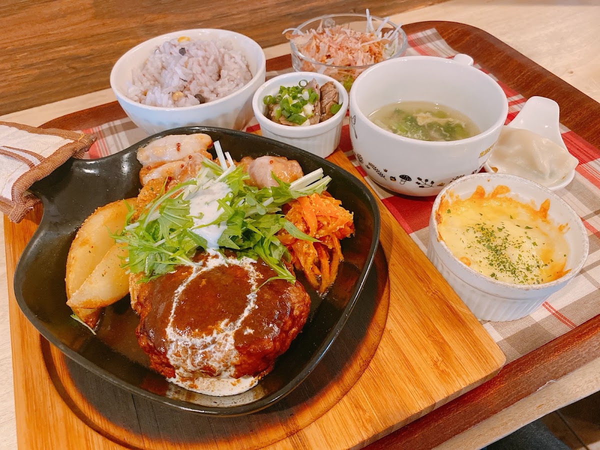 Bob's Cafe Umagoya Kope