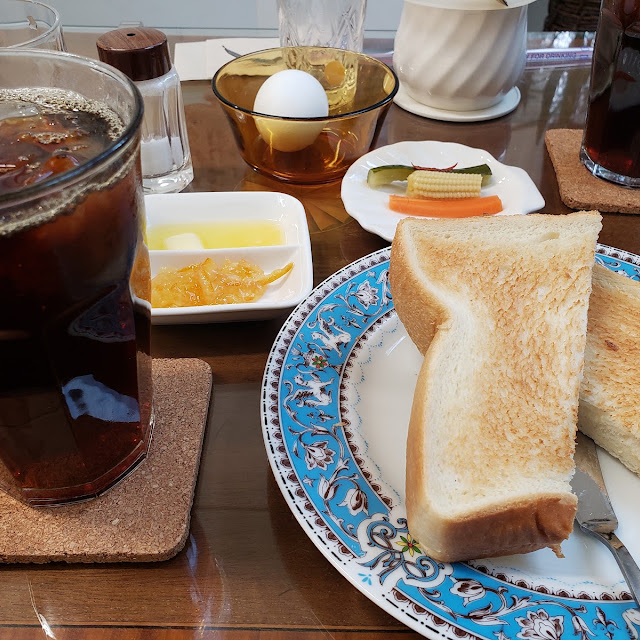 トーストとドリンクセット