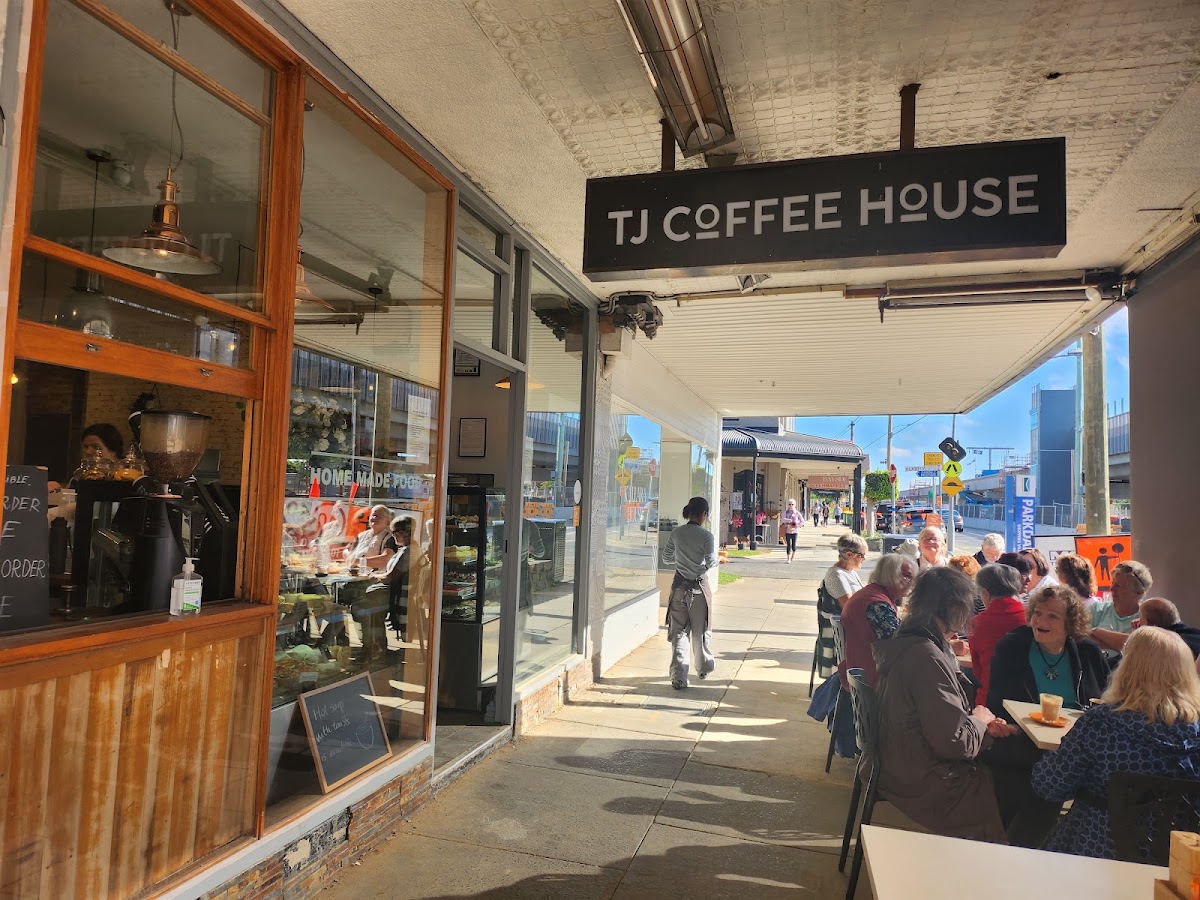 TJ Coffee House
