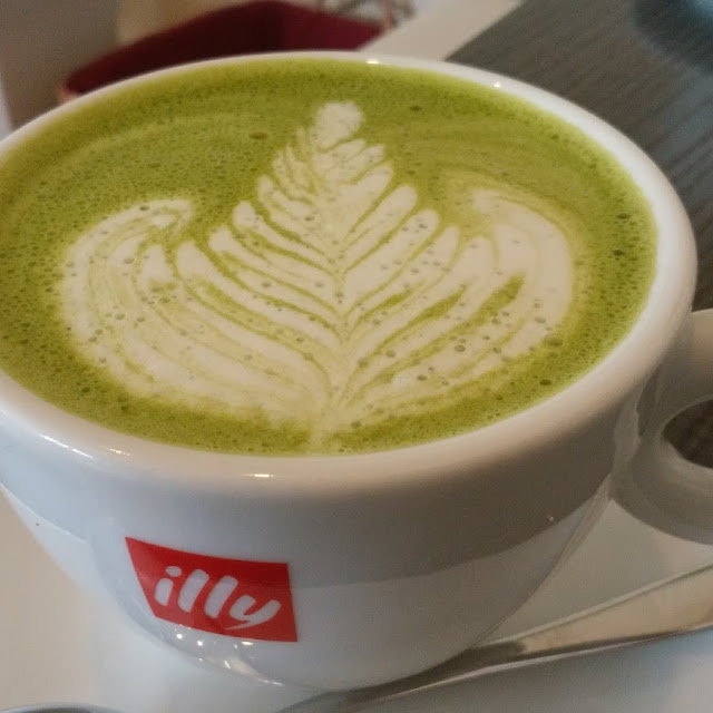 抹茶ラテ