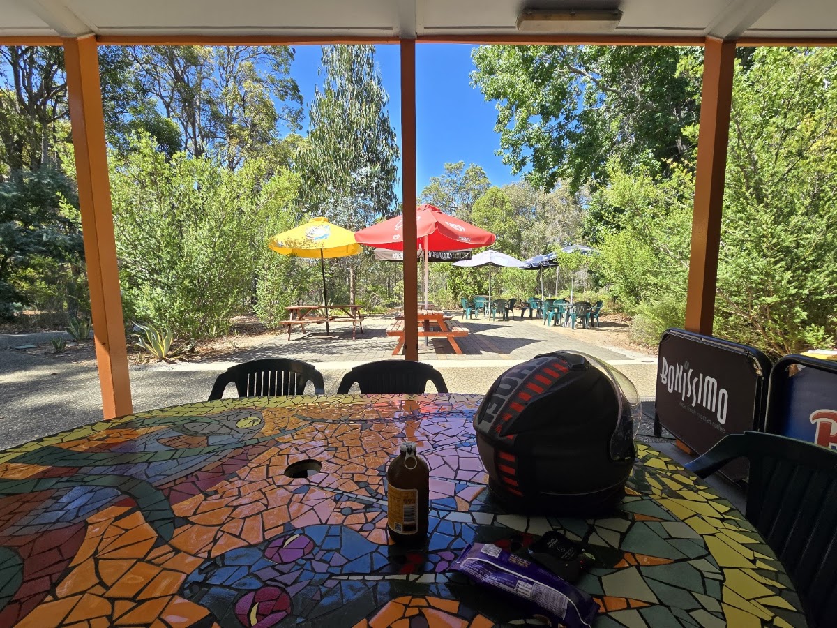 Kiosk at the Dam- Licenced Cafe