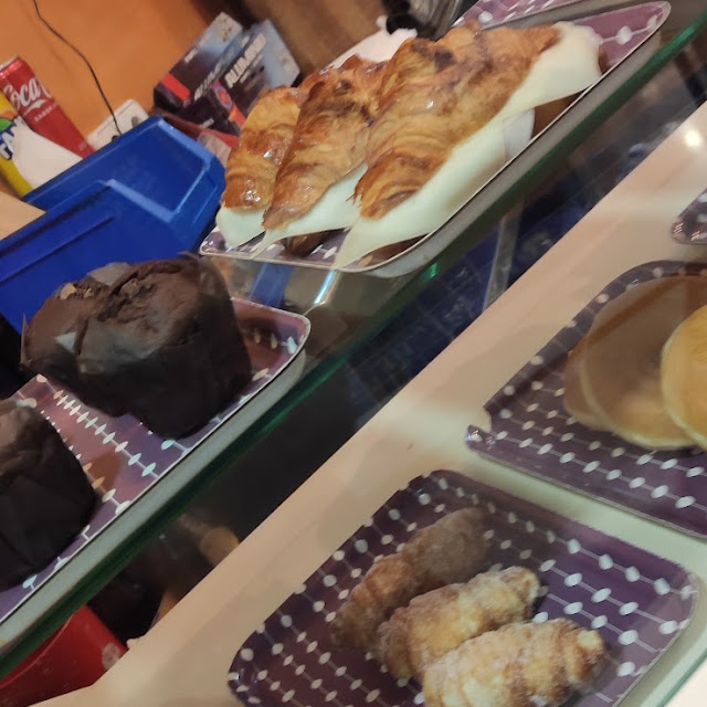 Variados