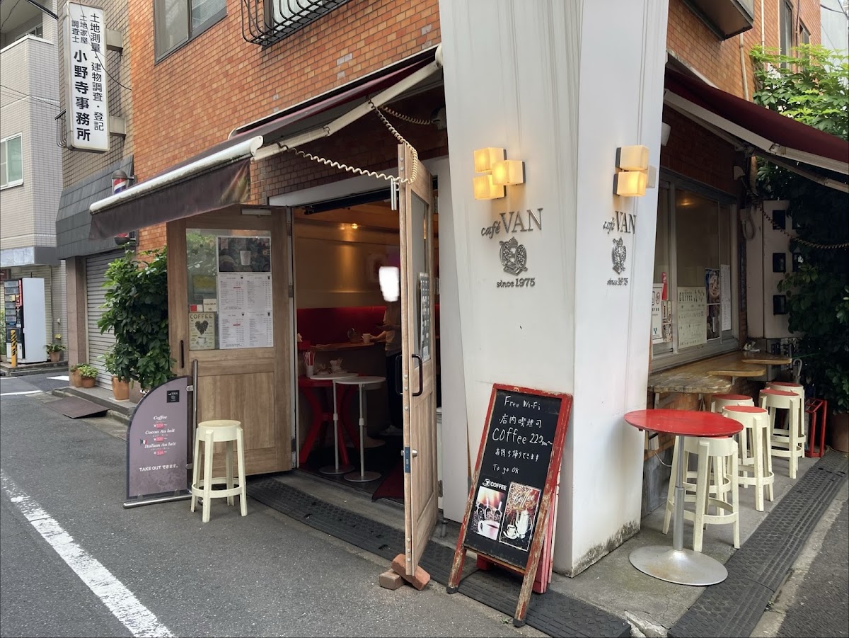 cafe VAN