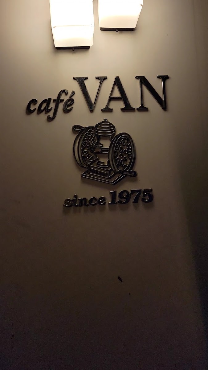 cafe VAN