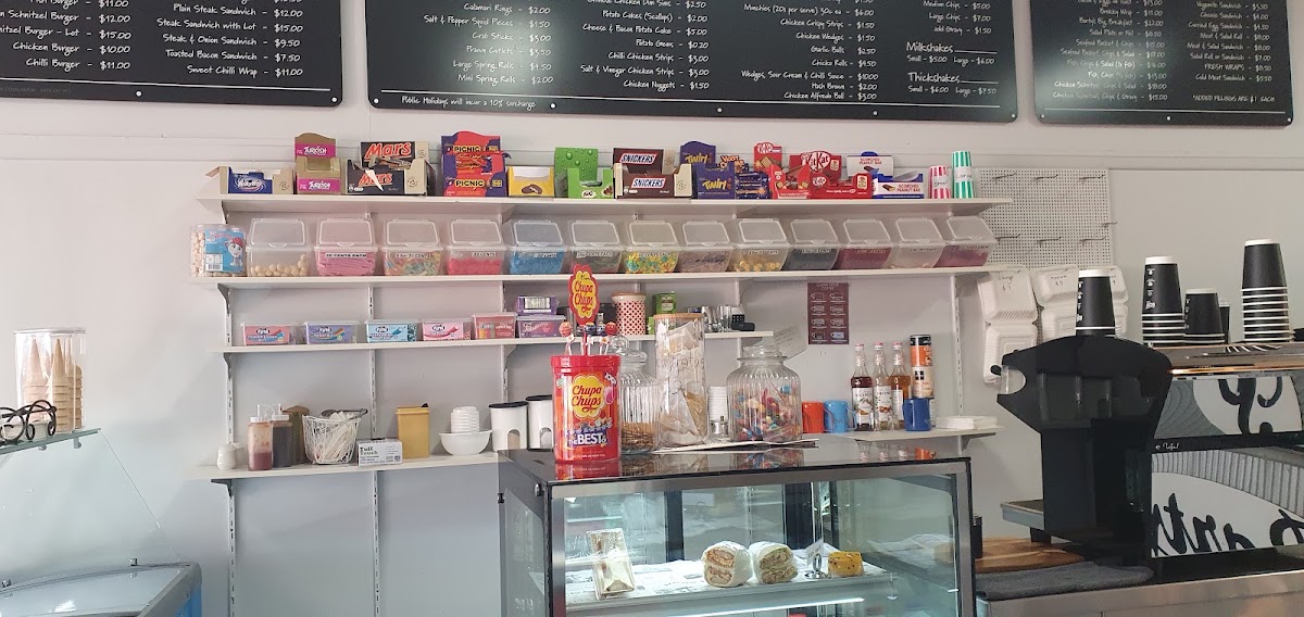 Bartys Cafe menu board