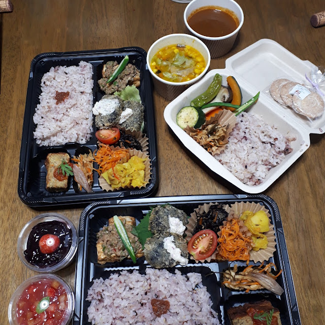 テイクアウトのお弁当