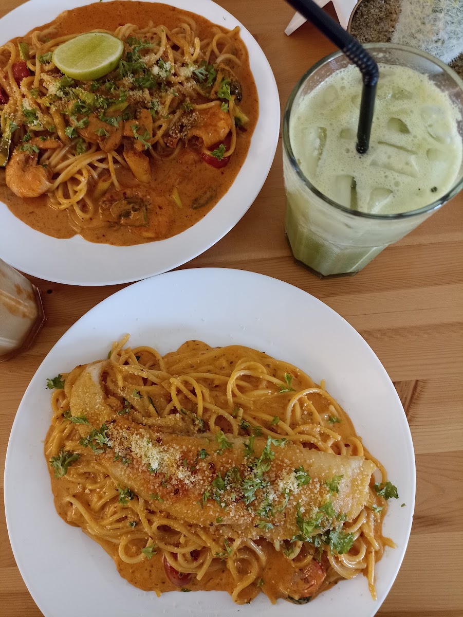 Iyl Cafe
