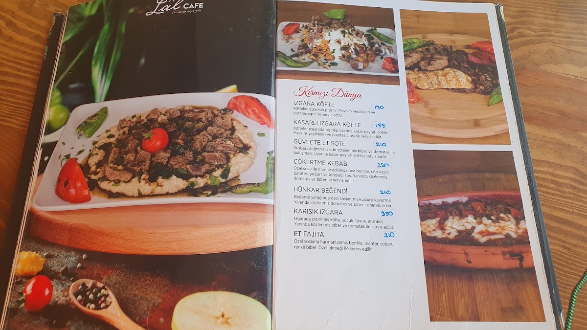 Lâl Cafe / Hookah menu board