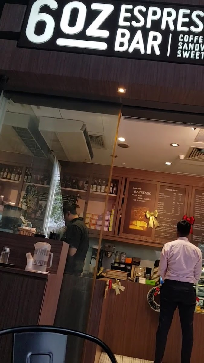 6oz Espresso Bar @ Tokio Marine Centre