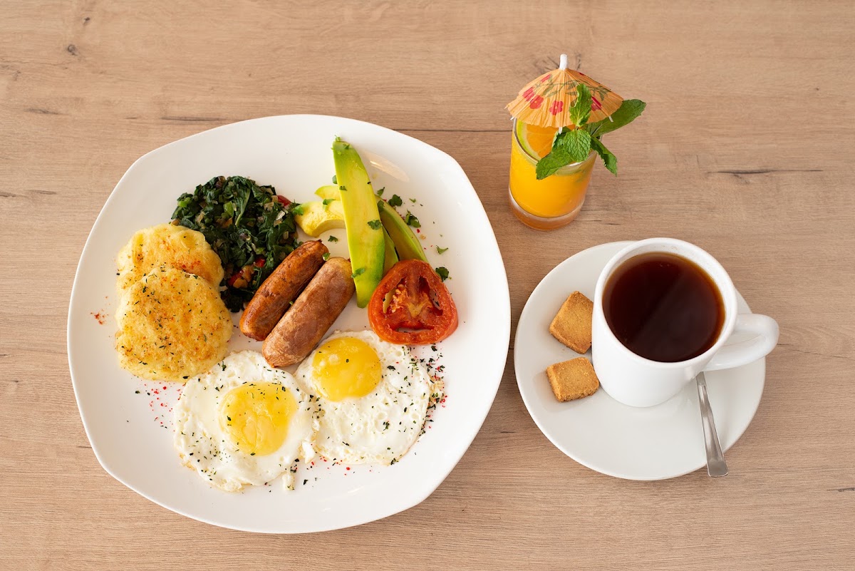 Sta Cafe & Lounge
