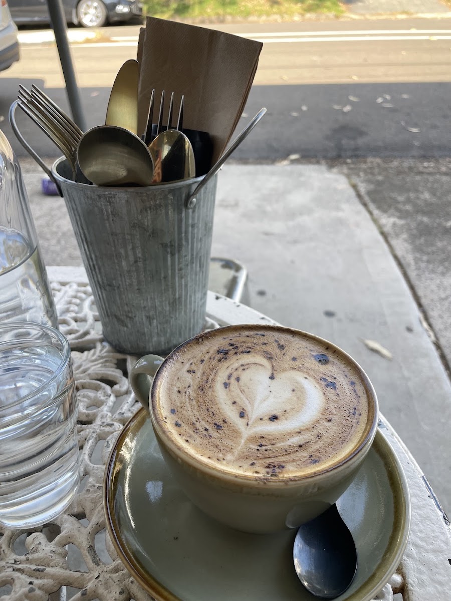 Ben & Annie’s